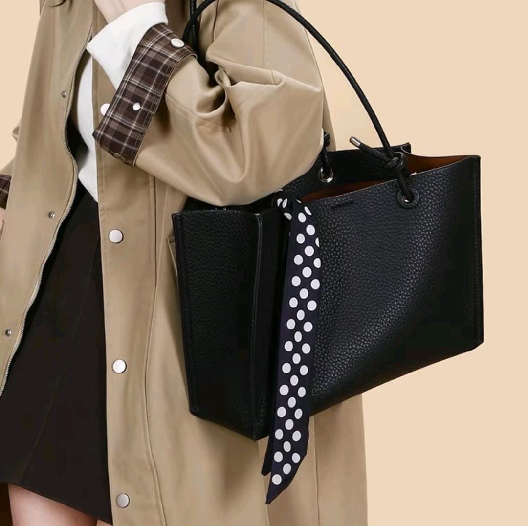 JESSICA TOTE