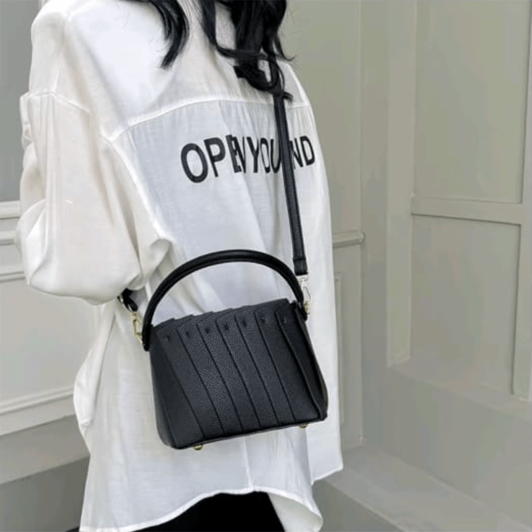 KRISTAL PLEATED SLING 
